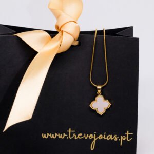 Colar  Uno trevo madrepérola - Image 1