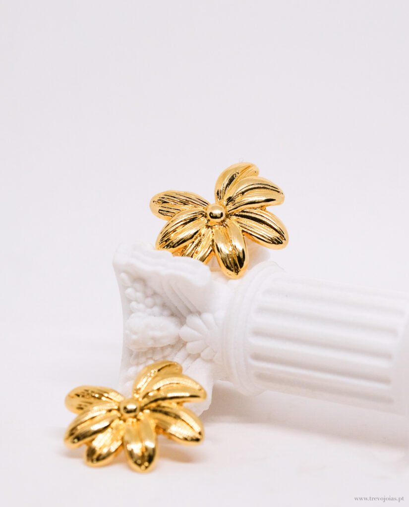 Brincos Flor Dourada
