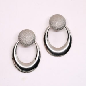 Brincos Órbita Prateada - Image 1